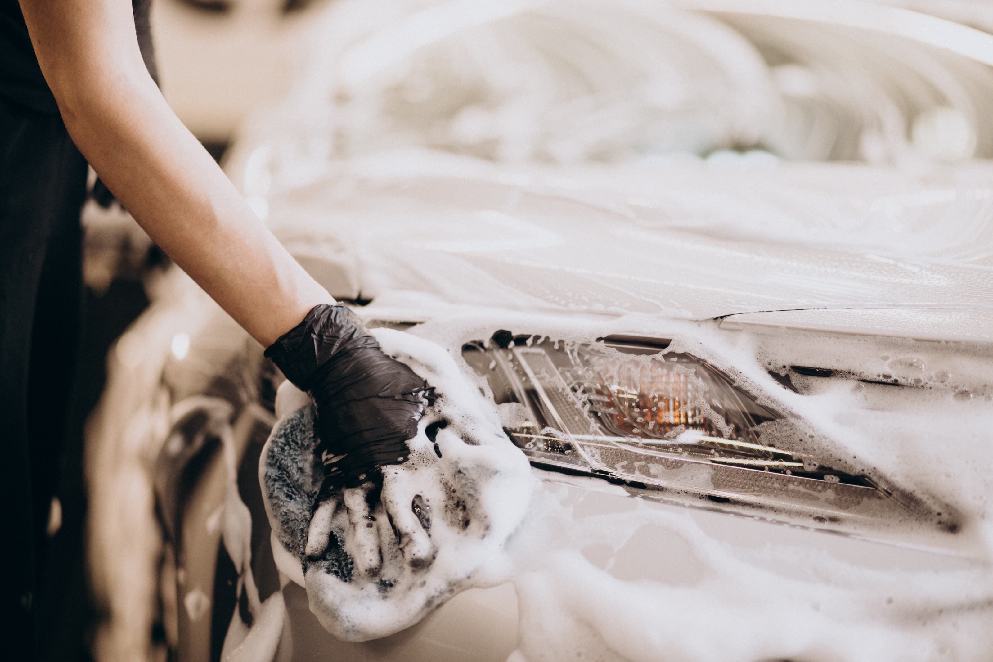The Complete Guide to Car Detailing in Abu Dhabi