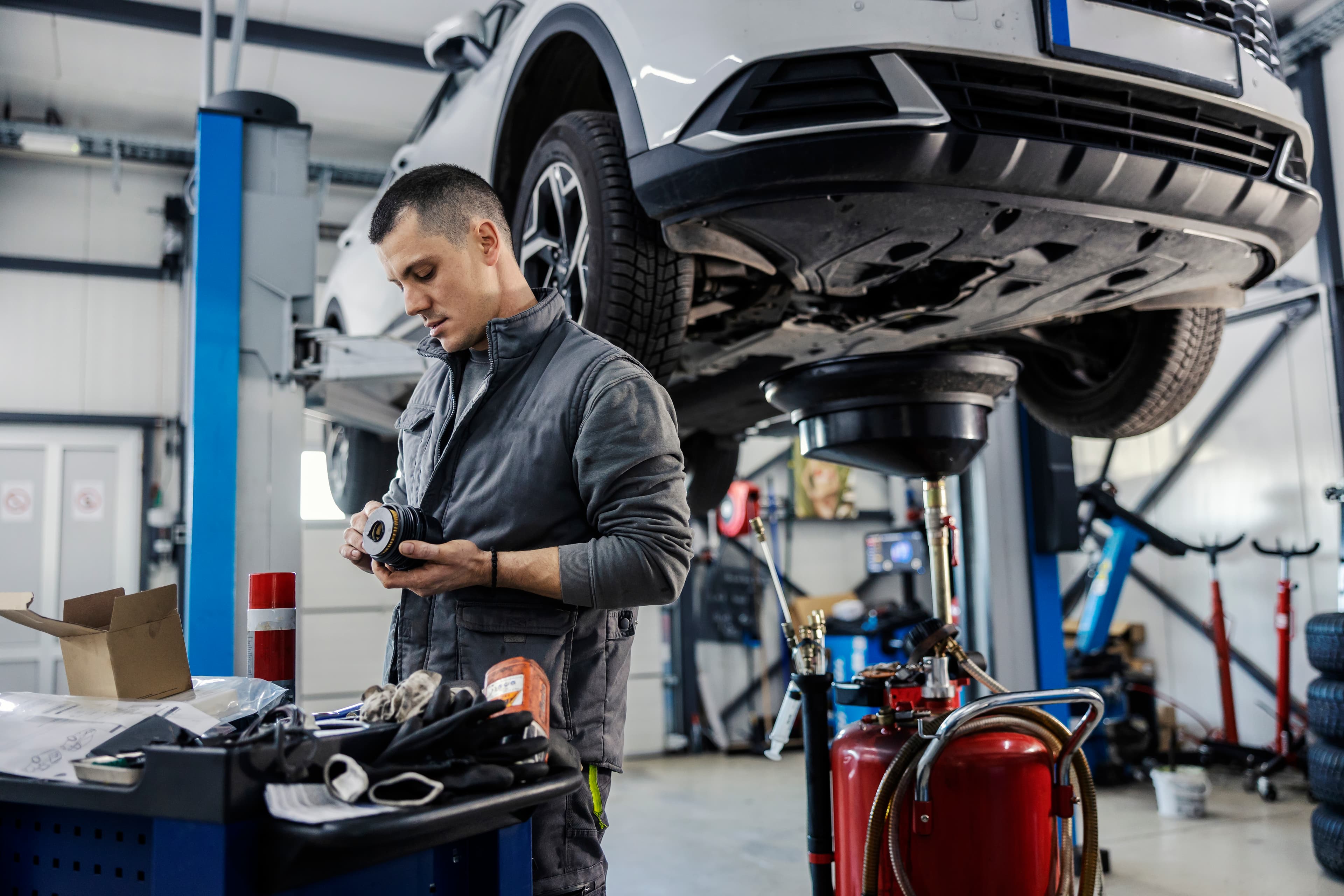 Essential Car Maintenance Tips for UAE Climate
